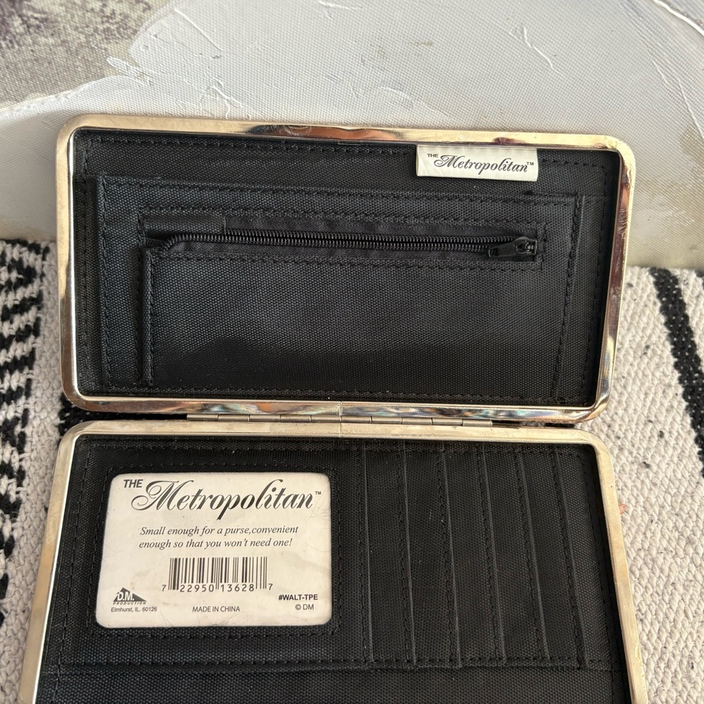 Chic Crocodile Pattern Brown Clutch - image 7